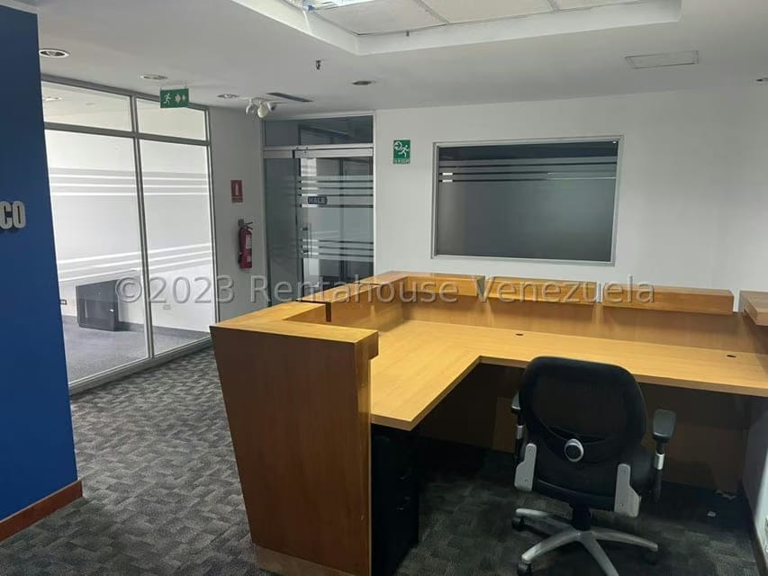 Comercial (Oficina) en Venta en Prados del Este, Distrito Metropolitano - 9