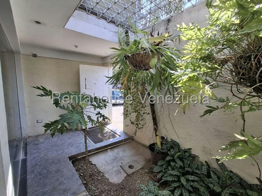 Casa (Duplex) en Venta en El Ujano, Lara - 2