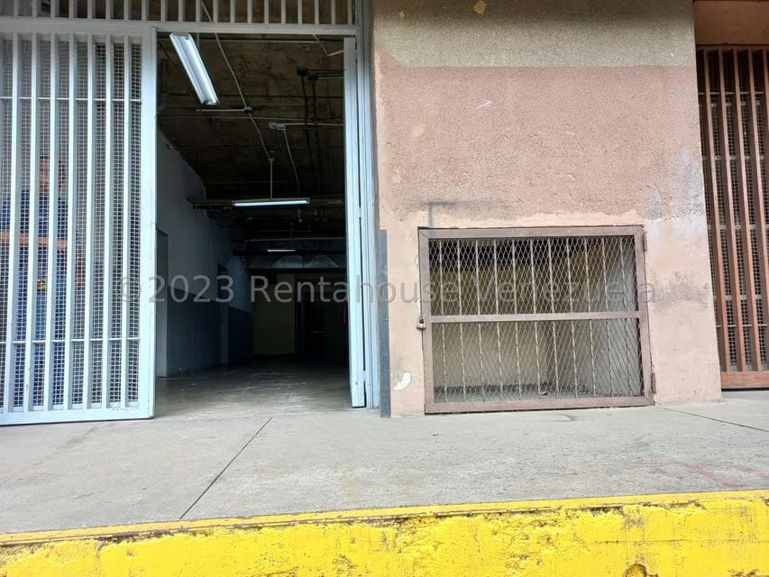 Comercial (Galpon - Deposito) en Alquiler en Macaracuay, Distrito Metropolitano - 13