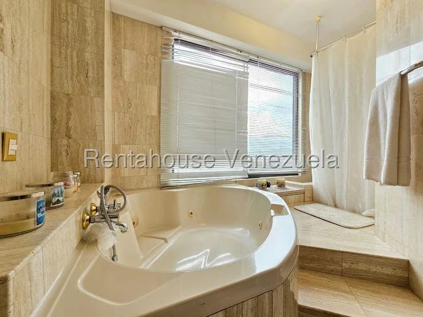 Apartamento (1 Nivel) en Venta en El Peñon, Distrito Metropolitano - 32