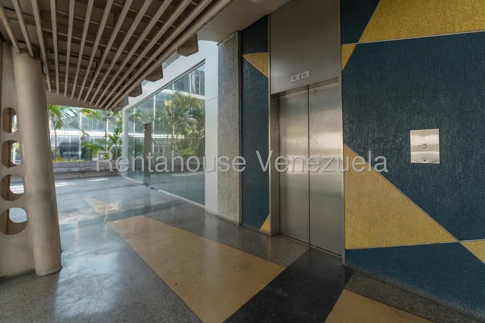 Comercial (Local Comercial) en Venta en Sabana Grande, Distrito Metropolitano - 6