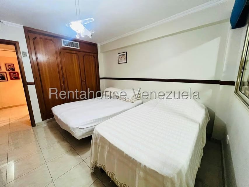 Apartamento (1 Nivel) en Venta en Centro, Aragua - 24
