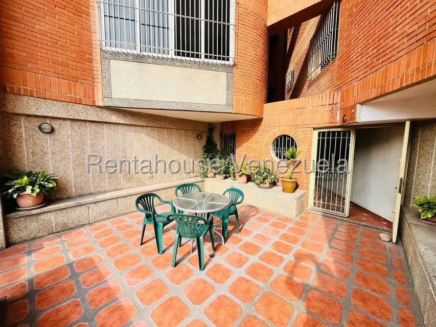 Apartamento (1 Nivel) en Venta en Centro, Aragua - 43