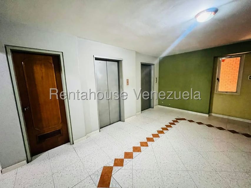 Apartamento (1 Nivel) en Venta en Centro, Aragua - 50