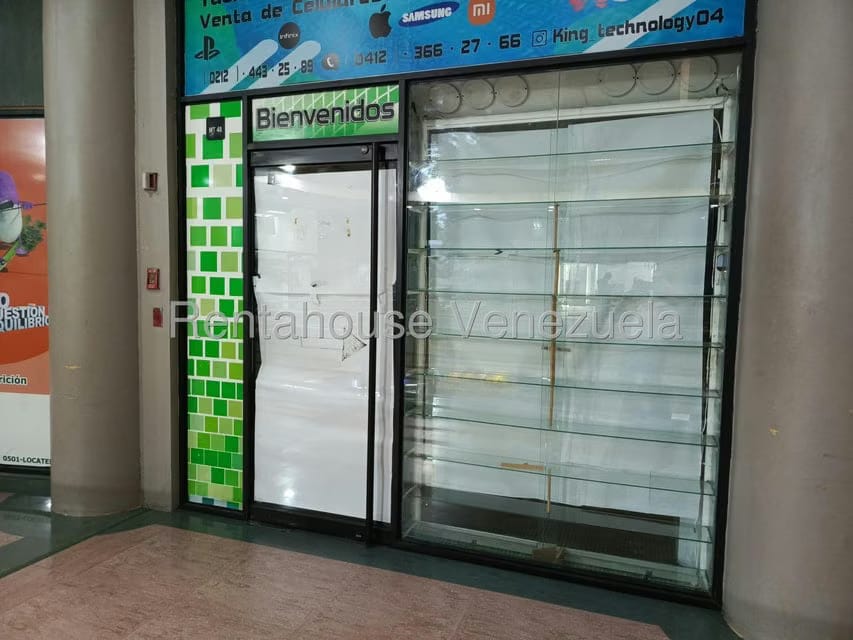 Comercial (Local Comercial) en Alquiler en El Paraiso, Distrito Metropolitano - 3