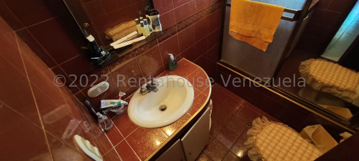 Casa (Duplex) en Venta en La Peña, Miranda - 15