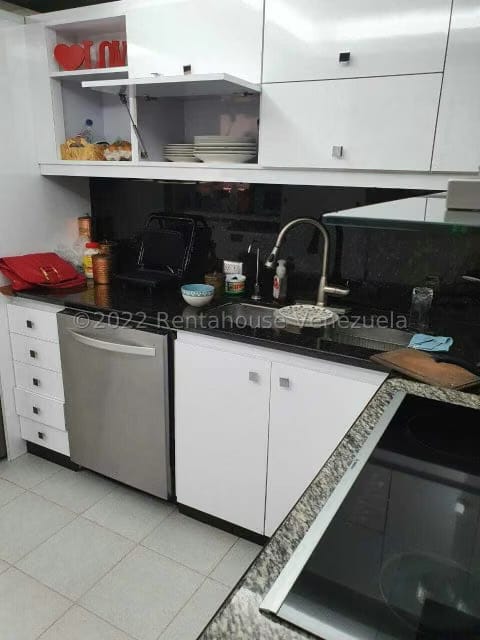 Apartamento (Penthouse) en Venta en Lomas de La Lagunita, Distrito Metropolitano - 34