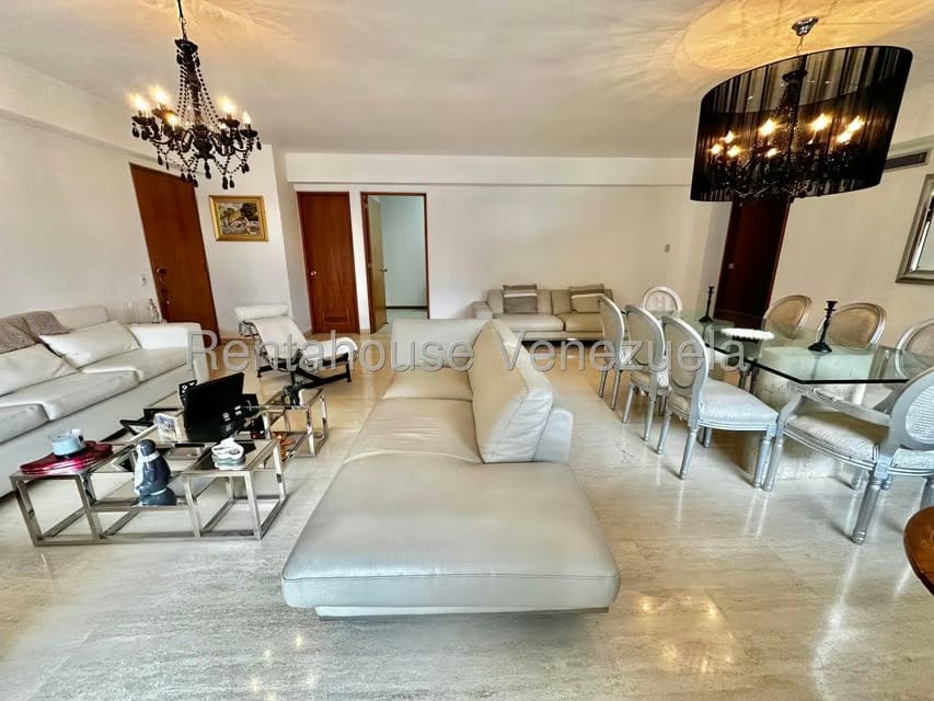 Apartamento (Penthouse) en Alquiler en La Lagunita Country Club, Distrito Metropolitano - 8