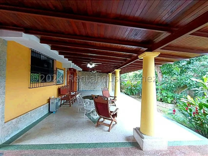 Casa (Multipes Niveles) en Venta en El Castaño (Zona Privada), Aragua - 4