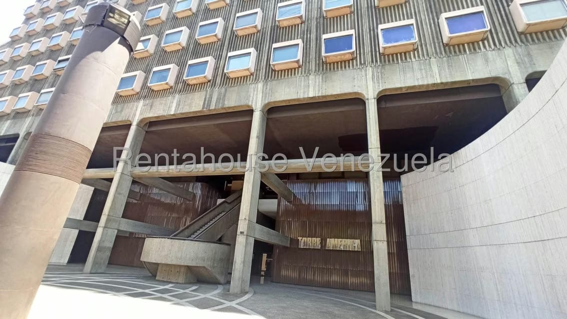 Comercial (Oficina) en Alquiler en Bello Monte, Distrito Metropolitano