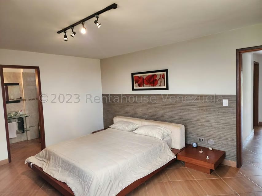 Casa (Multipes Niveles) en Venta en Municipio Carrizal, Miranda - 15