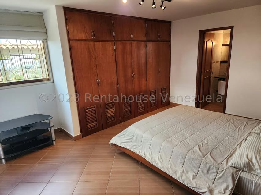 Casa (Multipes Niveles) en Venta en Municipio Carrizal, Miranda - 17