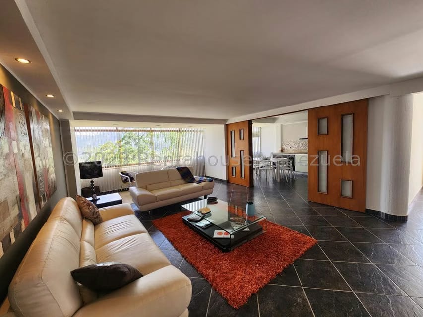 Casa (Multipes Niveles) en Venta en Municipio Carrizal, Miranda - 3