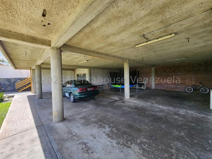 Casa (Multipes Niveles) en Venta en Municipio Carrizal, Miranda - 25