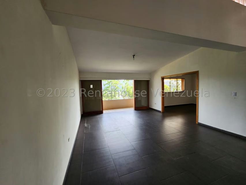 Casa (Multipes Niveles) en Venta en Municipio Carrizal, Miranda - 29