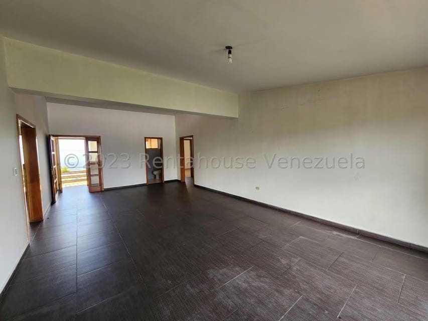 Casa (Multipes Niveles) en Venta en Municipio Carrizal, Miranda - 31