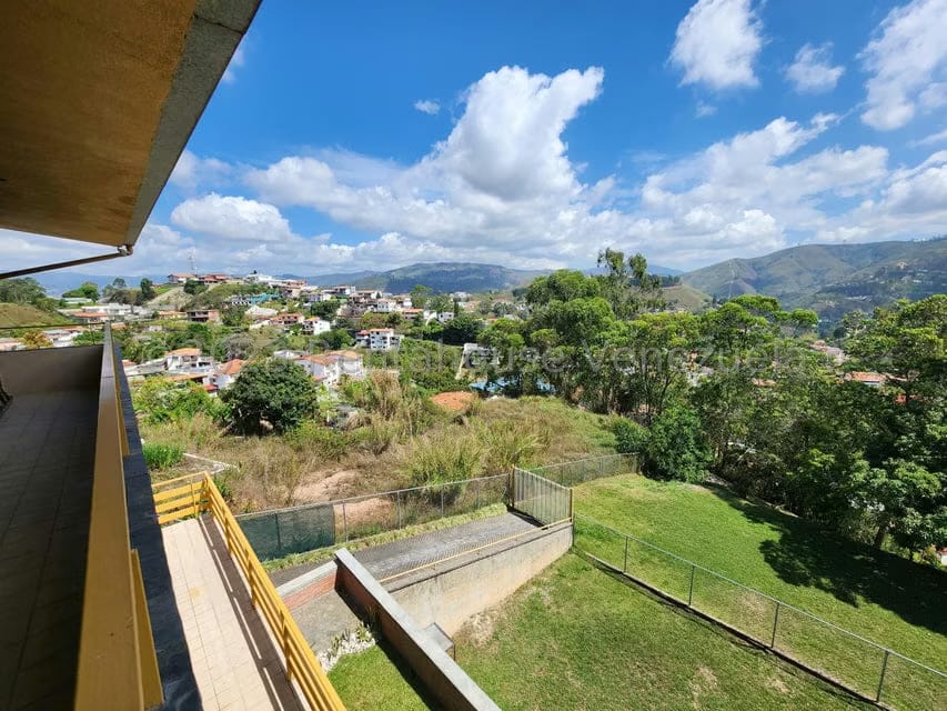 Casa (Multipes Niveles) en Venta en Municipio Carrizal, Miranda - 43