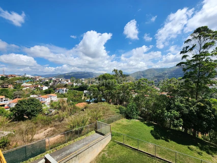 Casa (Multipes Niveles) en Venta en Municipio Carrizal, Miranda - 50