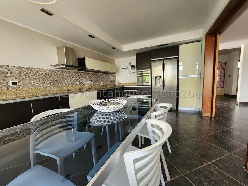 Casa (Multipes Niveles) en Venta en Municipio Carrizal, Miranda - 6