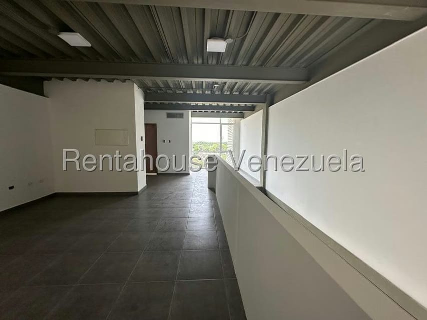 Comercial (Oficina) en Alquiler en Zapara, Zulia - 11