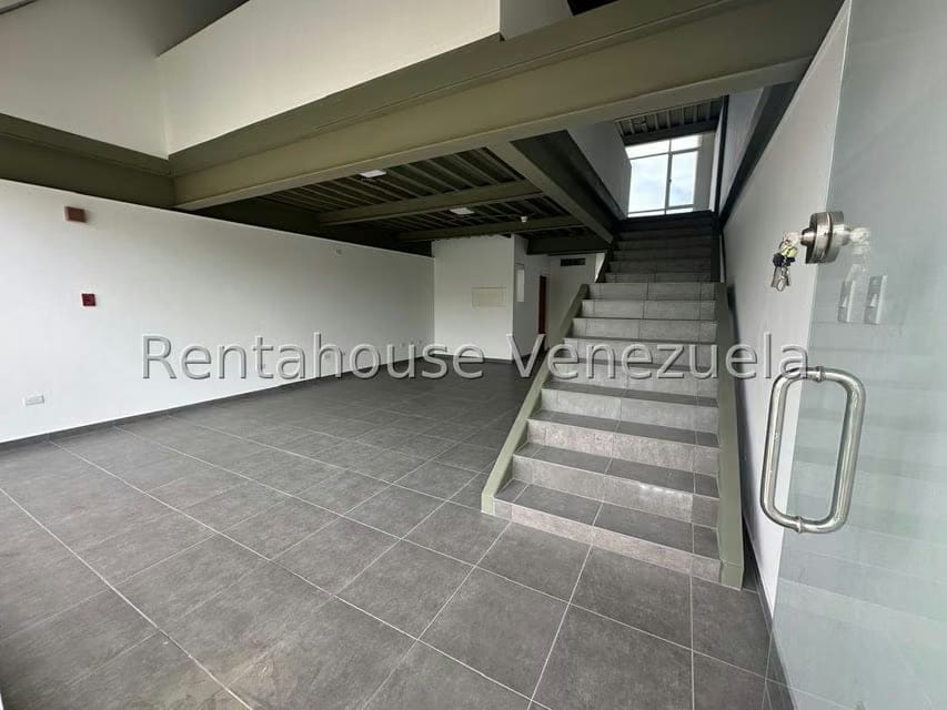 Comercial (Oficina) en Alquiler en Zapara, Zulia - 4