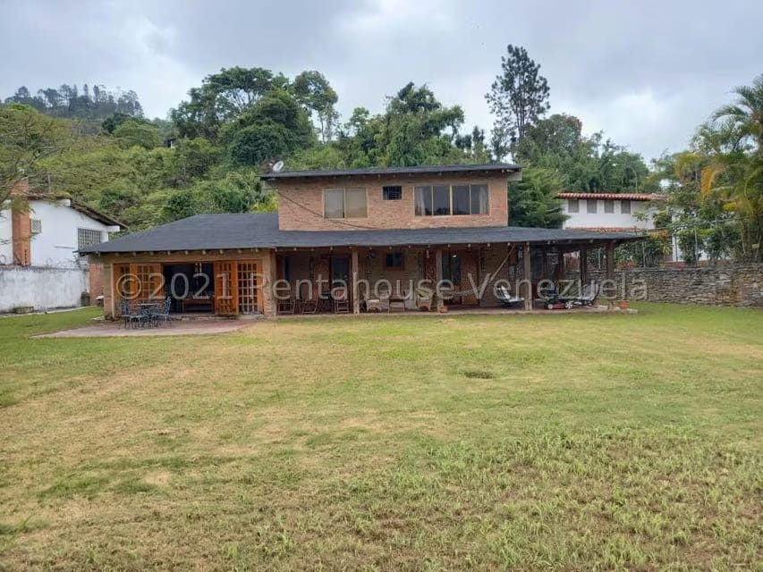 Casa (Multipes Niveles) en Venta en Loma Larga, Distrito Metropolitano - 23
