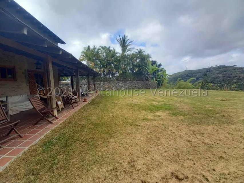 Casa (Multipes Niveles) en Venta en Loma Larga, Distrito Metropolitano - 26