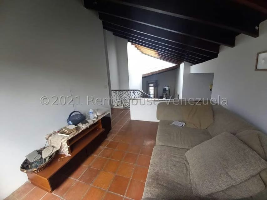 Casa (Multipes Niveles) en Venta en Loma Larga, Distrito Metropolitano - 36