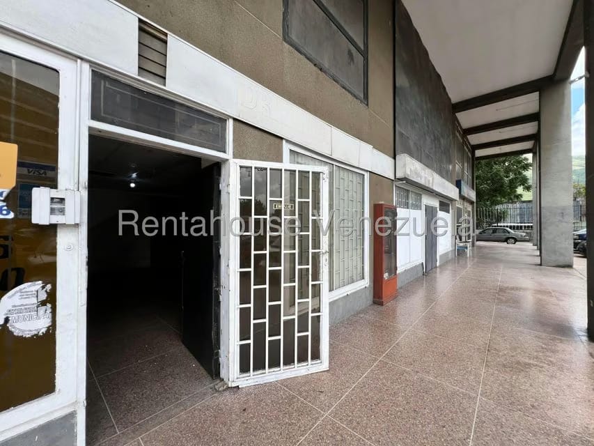 Comercial (Local Comercial) en Venta en Avenida Victoria, Aragua - 4