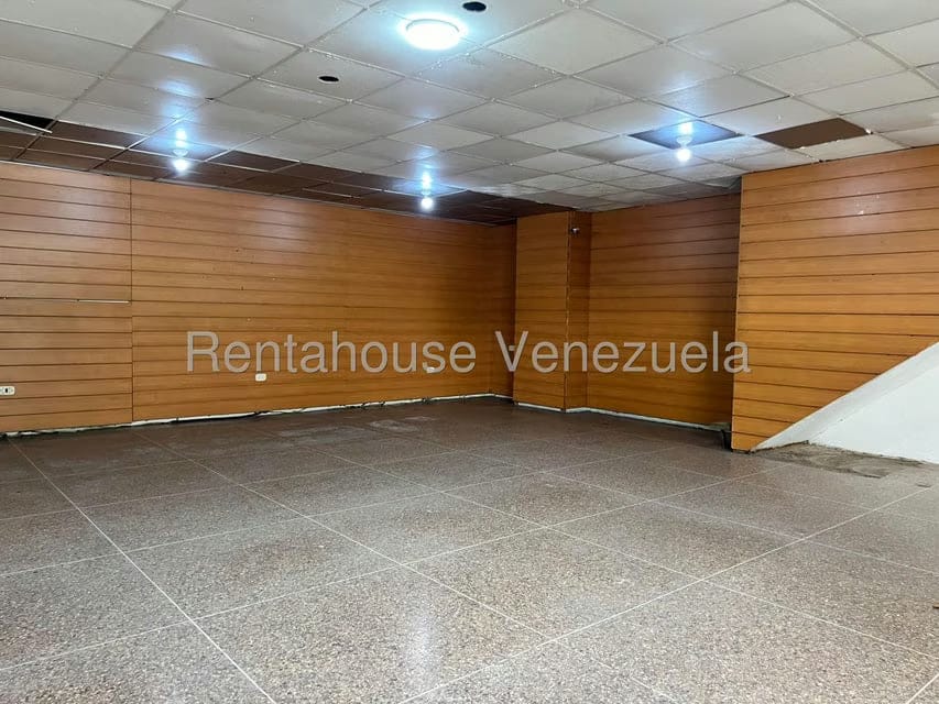 Comercial (Local Comercial) en Venta en Avenida Victoria, Aragua - 8