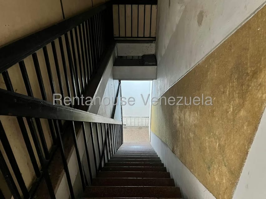 Comercial (Local Comercial) en Venta en Avenida Victoria, Aragua - 10
