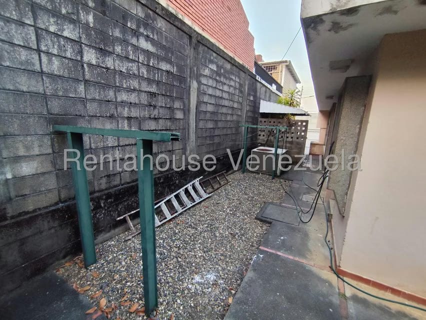 Casa (Multipes Niveles) en Venta en La Zaragoza, Portuguesa - 30