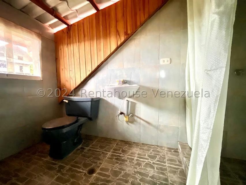 Casa (Colonial) en Venta en La Colonia Tovar, Aragua - 5