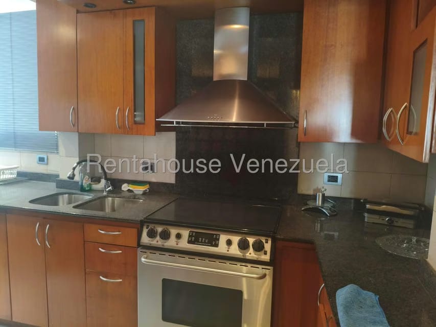 Apartamento (1 Nivel) en Alquiler en Terrazas del Avila, Distrito Metropolitano - 12