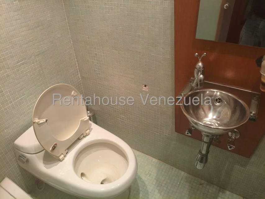 Apartamento (1 Nivel) en Alquiler en Terrazas del Avila, Distrito Metropolitano - 18