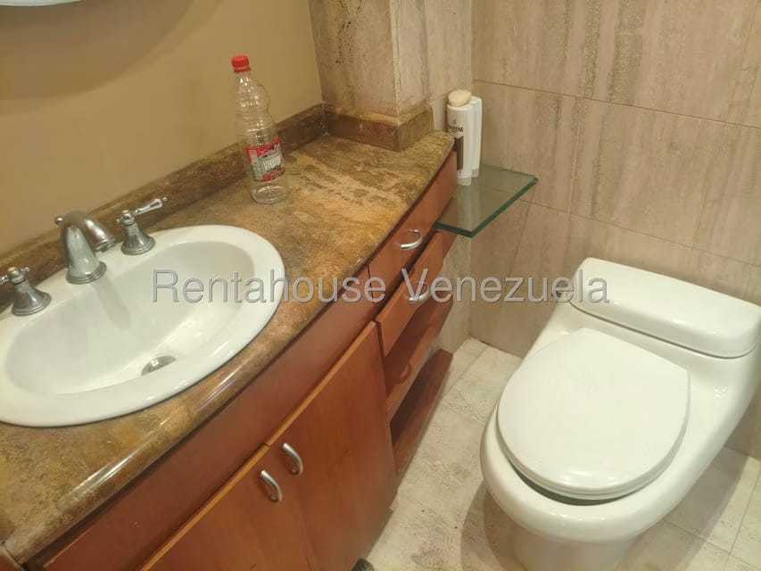 Apartamento (1 Nivel) en Alquiler en Terrazas del Avila, Distrito Metropolitano - 24