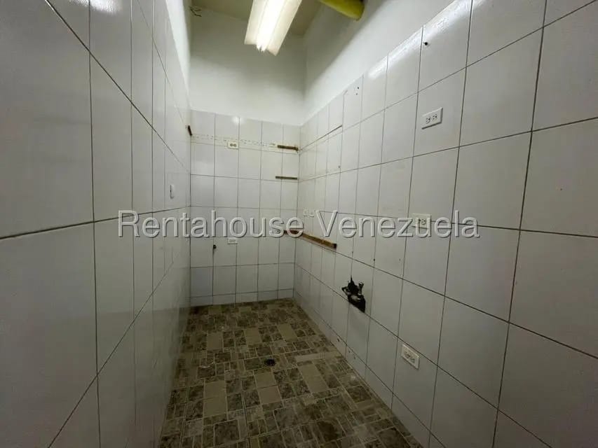 Comercial (Local Comercial) en Alquiler en Chacao, Distrito Metropolitano - 23