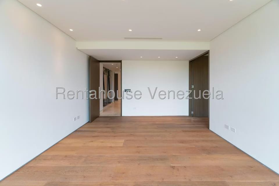 Apartamento (1 Nivel) en Venta en San Marino, Distrito Metropolitano - 32