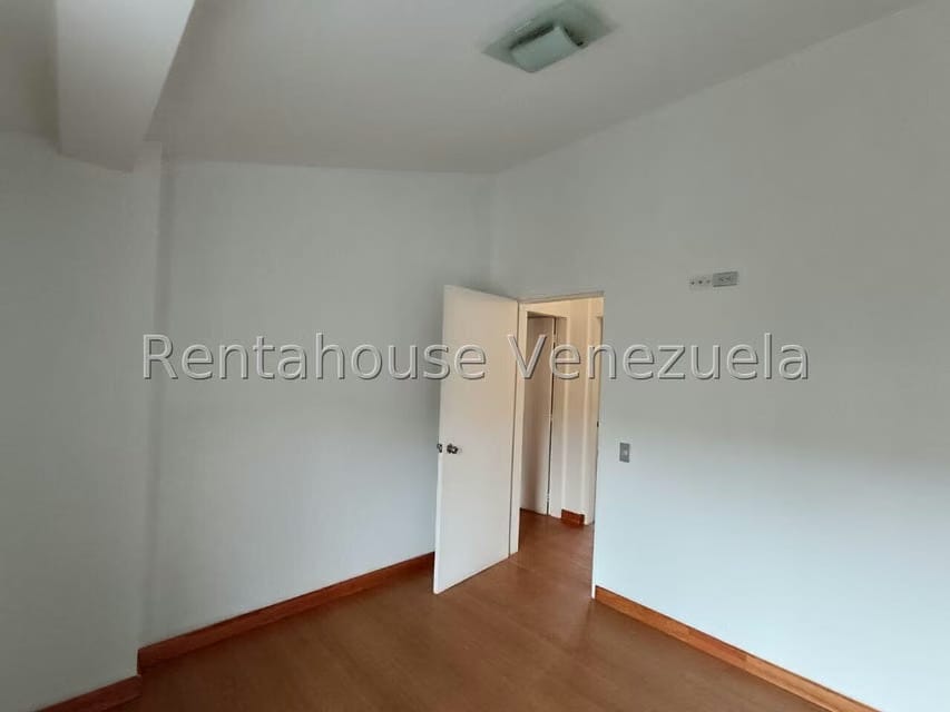 Casa (1 Nivel) en Venta en Guataparo, Carabobo - 29