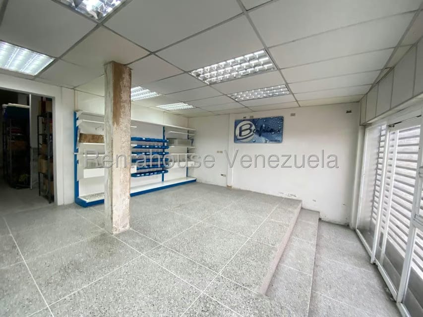 Comercial (Local Comercial) en Venta en La Barraca, Aragua - 4