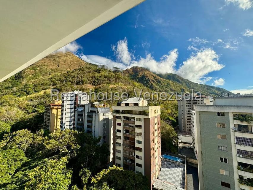 Apartamento (Penthouse) en Venta en Terrazas del Avila, Distrito Metropolitano - 17