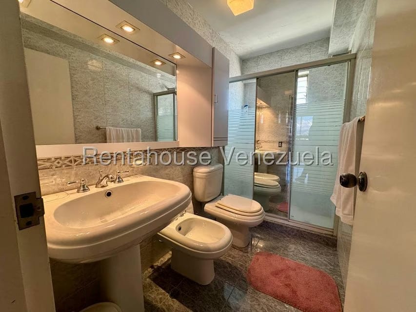 Apartamento (Penthouse) en Venta en Terrazas del Avila, Distrito Metropolitano - 36