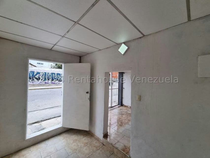Comercial (Local Comercial) en Alquiler en Parroquia Catedral, Lara - 14