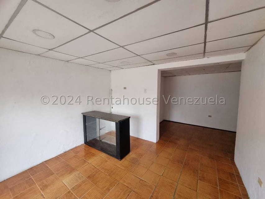 Comercial (Local Comercial) en Alquiler en Parroquia Catedral, Lara - 22
