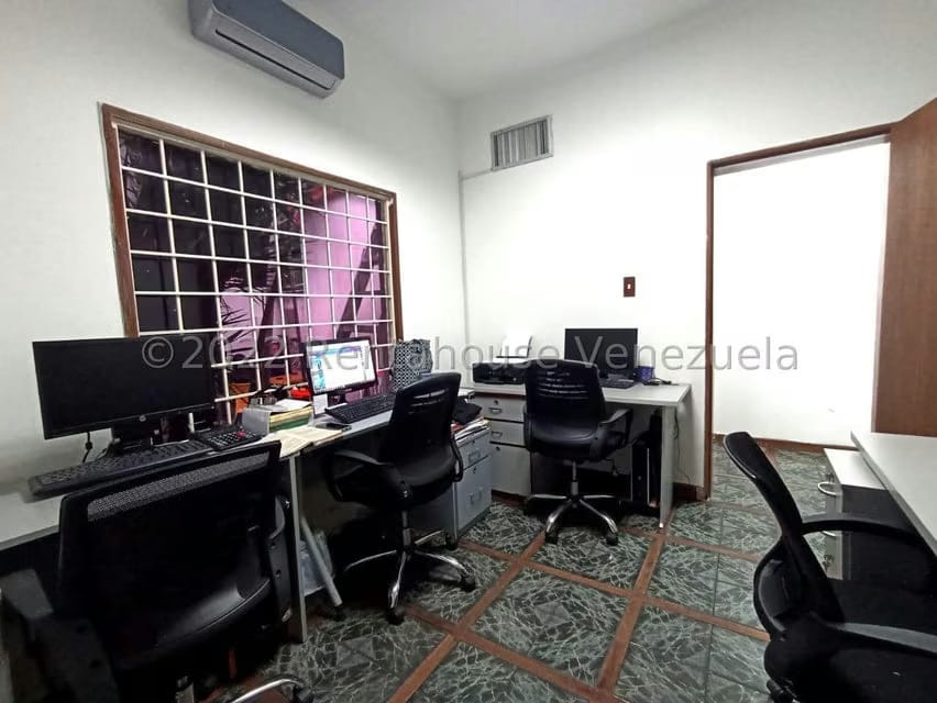Casa (1 Nivel) en Venta en Del Este, Lara - 27
