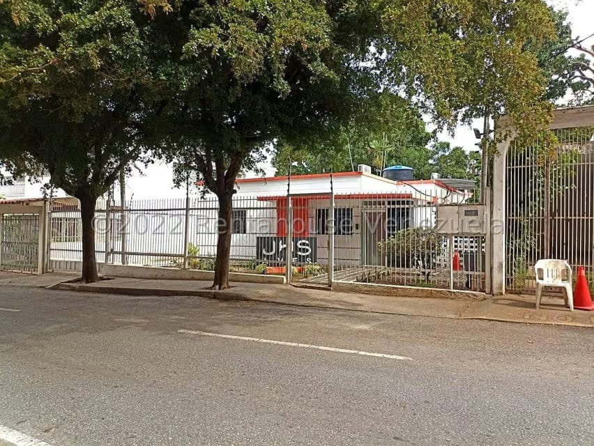 Casa (1 Nivel) en Venta en Del Este, Lara - 59