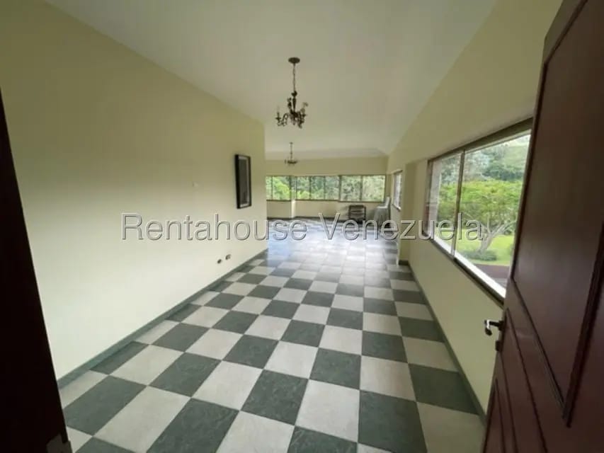 Casa (Duplex) en Venta en Avenida Principal Cecilio Acosta, Miranda - 14