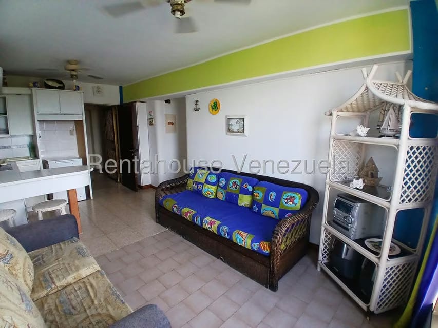 Apartamento (1 Nivel) en Venta en Ciudad Balneario Higuerote, Miranda - 14