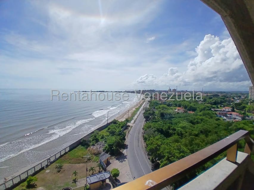 Apartamento (1 Nivel) en Venta en Ciudad Balneario Higuerote, Miranda - 16