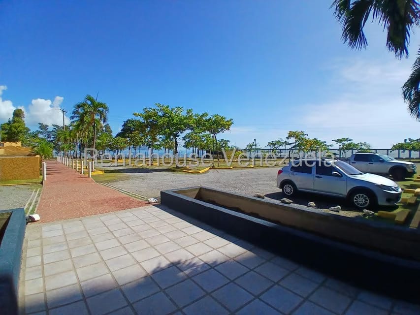 Apartamento (1 Nivel) en Venta en Ciudad Balneario Higuerote, Miranda - 17